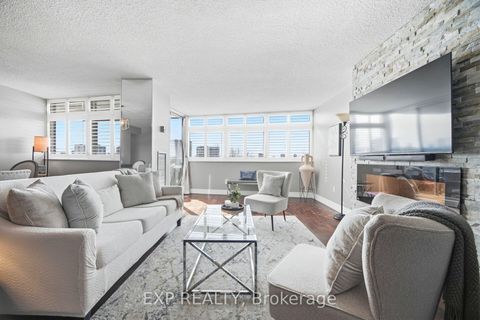 Photo 3 at 607 - 3131 Bridletowne Circle, L'Amoreaux, Toronto