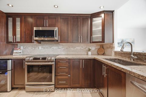 Photo 12 at 607 - 3131 Bridletowne Circle, L'Amoreaux, Toronto