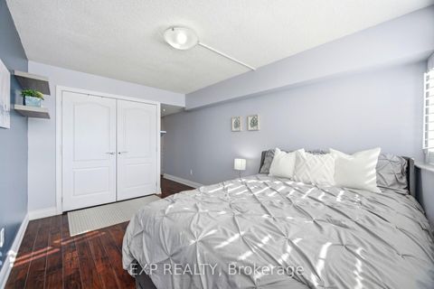 Photo 25 at 607 - 3131 Bridletowne Circle, L'Amoreaux, Toronto