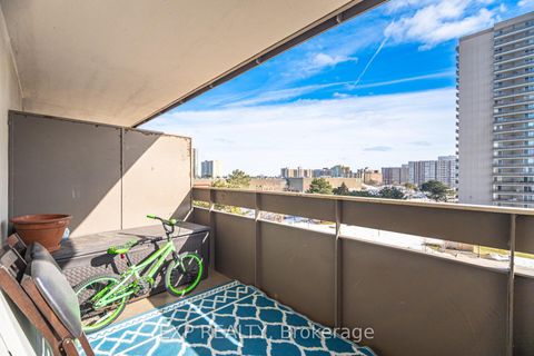 Photo 31 at 607 - 3131 Bridletowne Circle, L'Amoreaux, Toronto