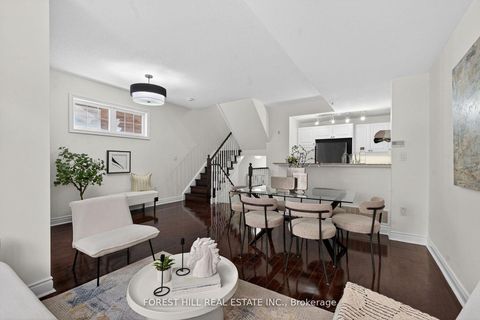 Photo 5 at 17 - 8 Brighton Place, Yorkhill, Vaughan