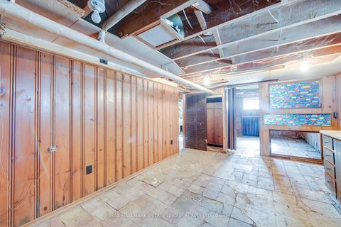 Photo 32 at 85 Kings Park Boulevard, East York, Toronto