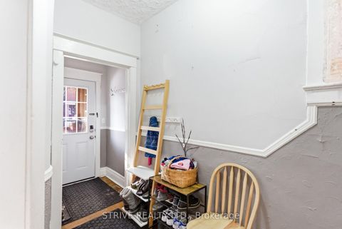 Photo 5 at 747 Gladstone Avenue, Junction, Toronto
