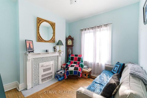 Photo 6 at 747 Gladstone Avenue, Junction, Toronto
