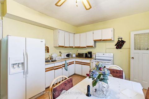 Photo 12 at 747 Gladstone Avenue, Junction, Toronto