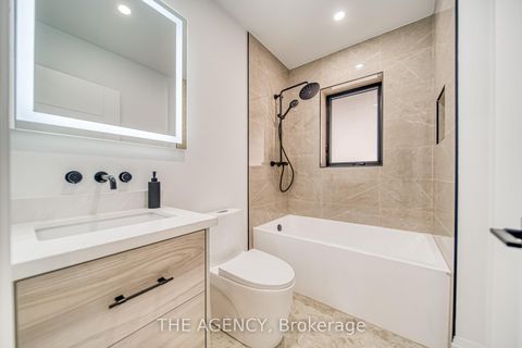 Photo 22 at 16 Duncannon Drive, Forest Hill South, Toronto