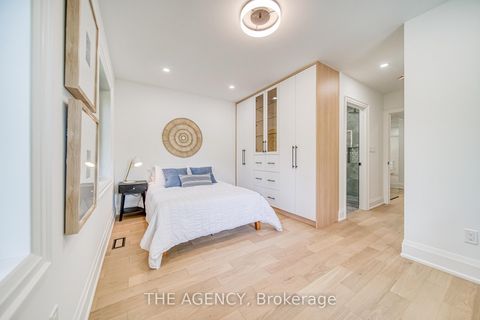 Photo 25 at 16 Duncannon Drive, Forest Hill South, Toronto