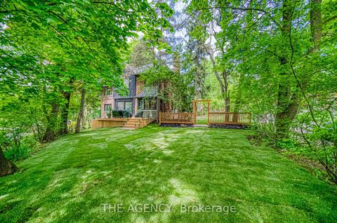 Photo 32 at 16 Duncannon Drive, Forest Hill South, Toronto