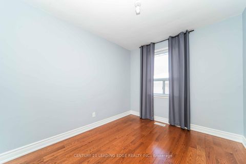 Photo 9 at 206 Cass Avenue, Sullivan, Toronto