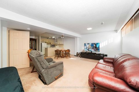 Photo 18 at 206 Cass Avenue, Sullivan, Toronto
