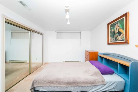 Photo 25 at 206 Cass Avenue, Sullivan, Toronto