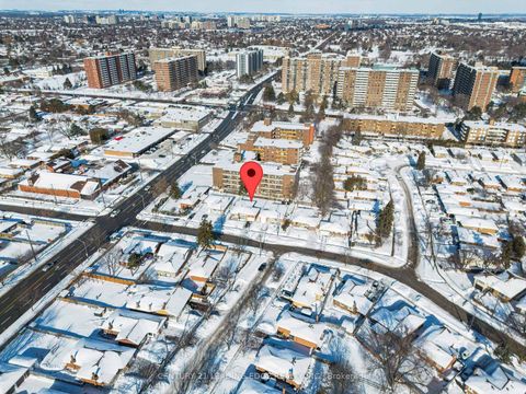 Photo 36 at 206 Cass Avenue, Sullivan, Toronto