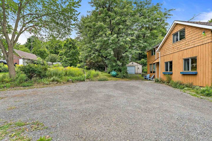 Photo 3 at 11369 22 Side Road, Limehouse, Halton Hills