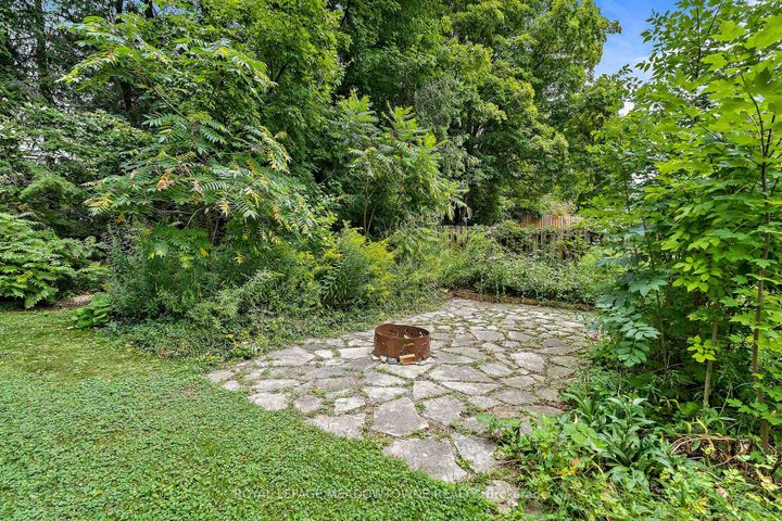 Photo 38 at 11369 22 Side Road, Limehouse, Halton Hills