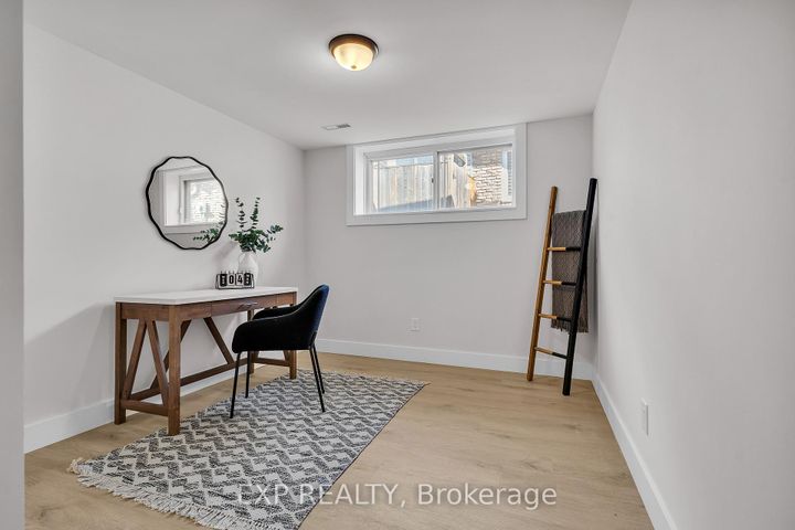 Photo 27 at 4185 Sutherland Crescent, Shoreacres, Burlington