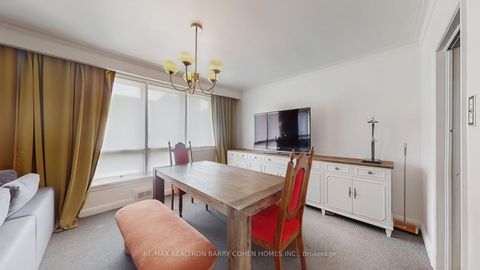 Photo 4 at 174 Caribou Road, Nortown, Toronto