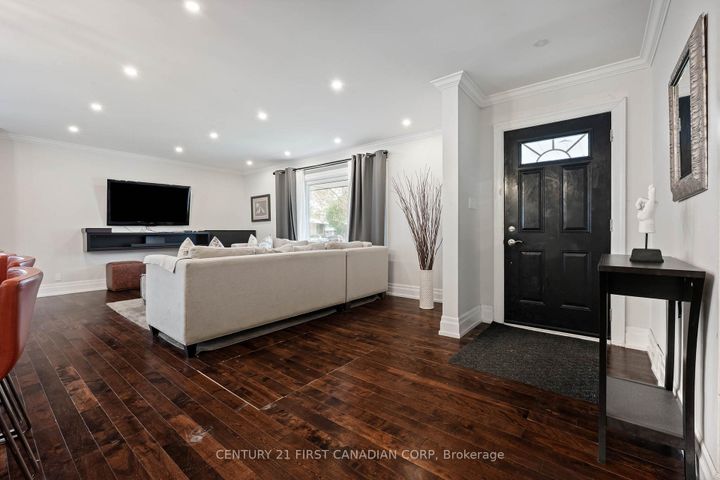 Photo 3 at 37 Mclaughlin Road N, Brampton West, Brampton