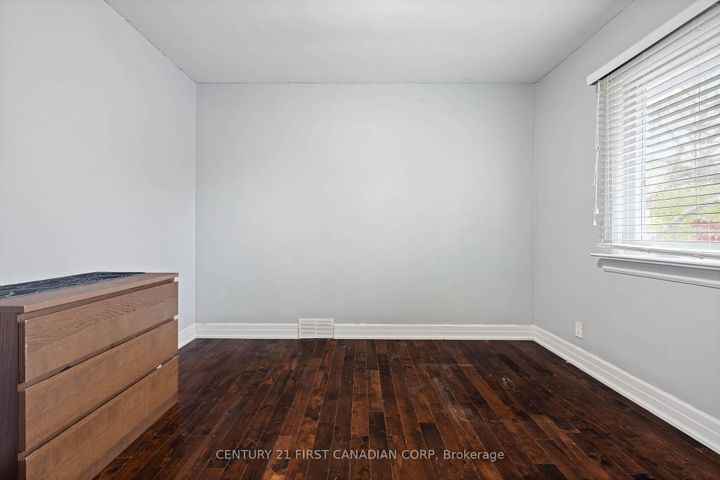 Photo 16 at 37 Mclaughlin Road N, Brampton West, Brampton