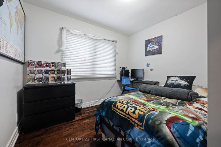 Photo 18 at 37 Mclaughlin Road N, Brampton West, Brampton