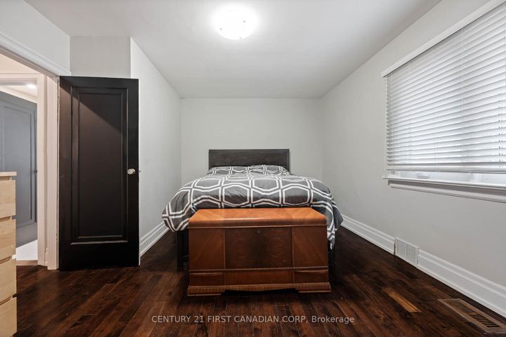 Photo 23 at 37 Mclaughlin Road N, Brampton West, Brampton