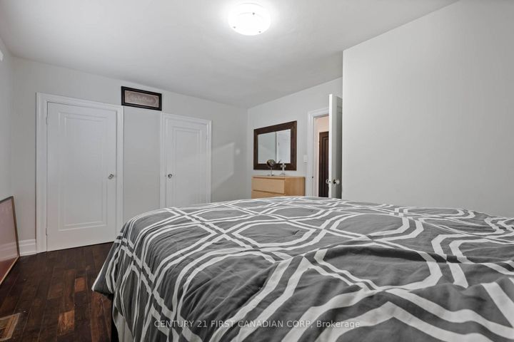 Photo 25 at 37 Mclaughlin Road N, Brampton West, Brampton