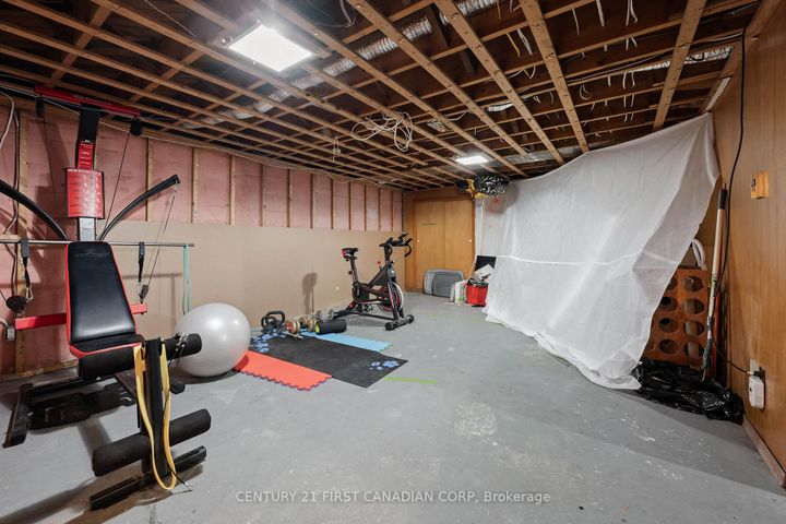 Photo 26 at 37 Mclaughlin Road N, Brampton West, Brampton