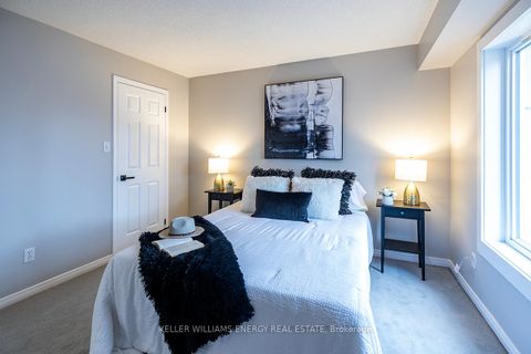 Photo 12 at 104 - 94 Aspen Springs Drive, Bowmanville, Clarington
