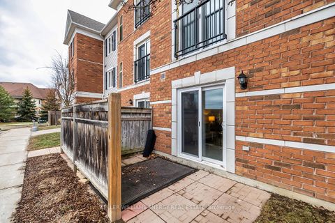 Photo 16 at 104 - 94 Aspen Springs Drive, Bowmanville, Clarington