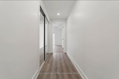 Photo 14 at 531 Delaware Avenue N, Wychwood, Toronto