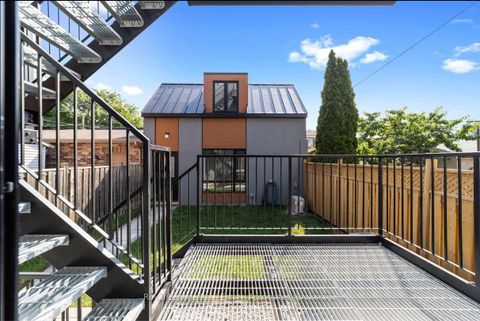 Photo 18 at 531 Delaware Avenue N, Wychwood, Toronto