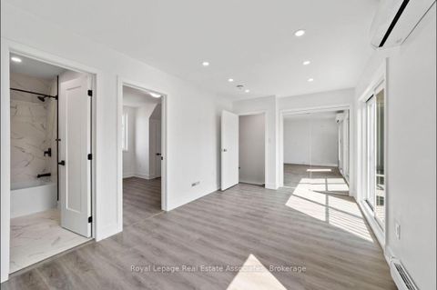 Photo 24 at 531 Delaware Avenue N, Wychwood, Toronto