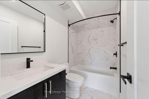 Photo 26 at 531 Delaware Avenue N, Wychwood, Toronto