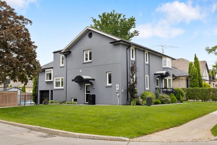 Photo 2 at 479 Hounslow Avenue, Willowdale West, Toronto