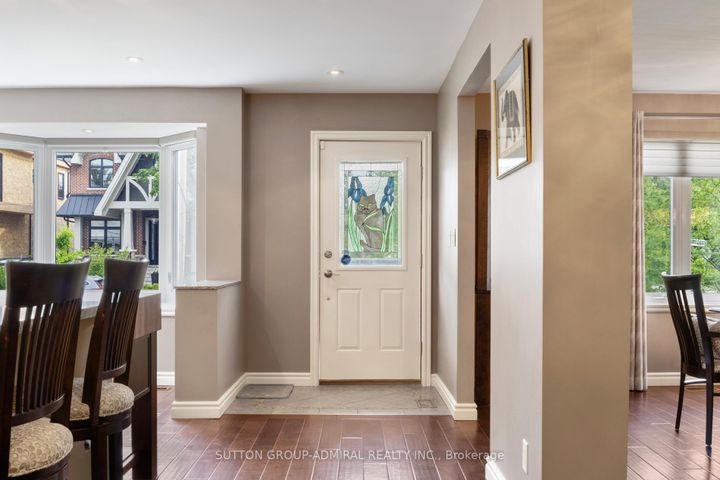 Photo 5 at 479 Hounslow Avenue, Willowdale West, Toronto
