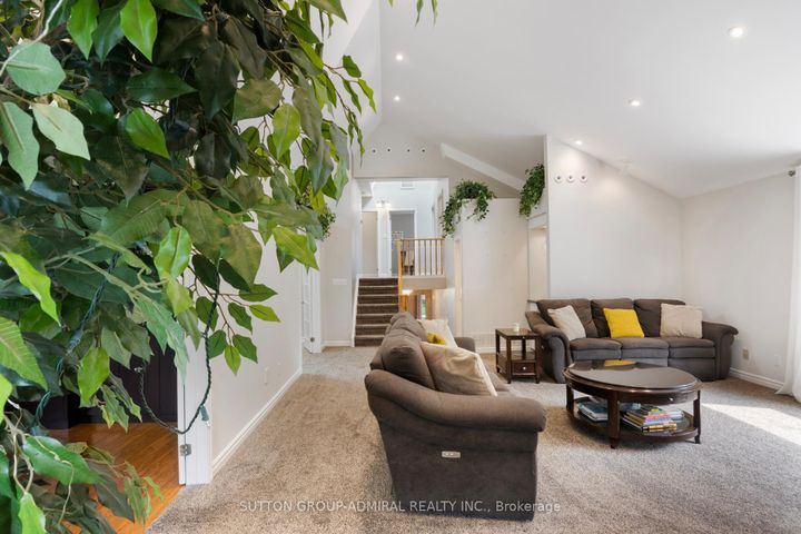 Photo 22 at 479 Hounslow Avenue, Willowdale West, Toronto