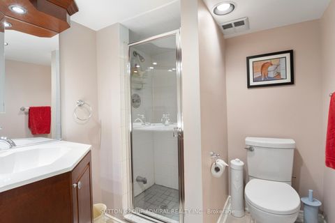Photo 37 at 479 Hounslow Avenue, Willowdale West, Toronto