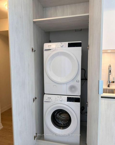 Photo 5 at 3715 - 8 Widmer Street, Waterfront Communities C1, Toronto