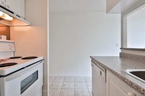 Photo 9 at 528 - 109 Front Street E, Waterfront Communities C8, Toronto