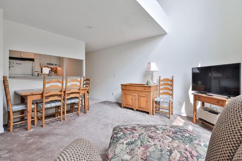 Photo 12 at 528 - 109 Front Street E, Waterfront Communities C8, Toronto