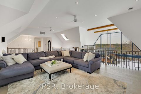 Photo 18 at 140 Ravendale Court, Kleinburg, Vaughan