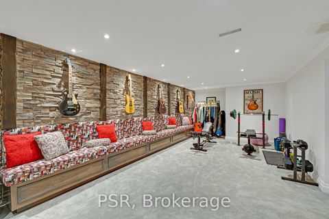 Photo 32 at 140 Ravendale Court, Kleinburg, Vaughan