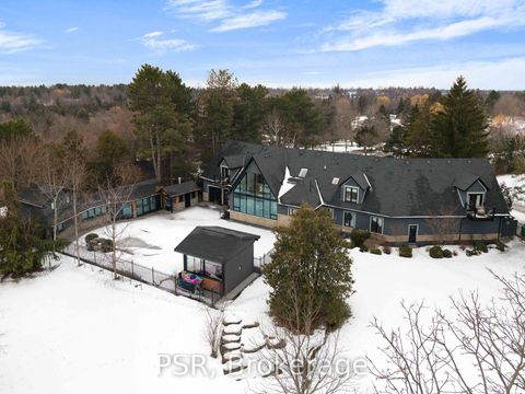 Photo 38 at 140 Ravendale Court, Kleinburg, Vaughan