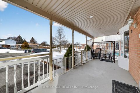 Photo 8 at 49 Winstanly Crescent, Malvern, Toronto