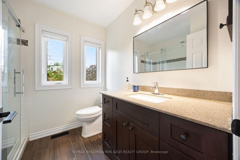 Photo 28 at 78 Charing Crescent, Aurora Highlands, Aurora