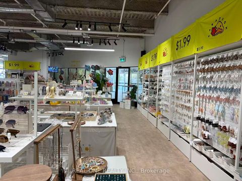 Photo 5 at A01006A - 1881 Steeles Avenue W, Bathurst Manor, Toronto