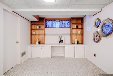 Photo 20 at 48 Ravencliff Crescent, Sullivan, Toronto