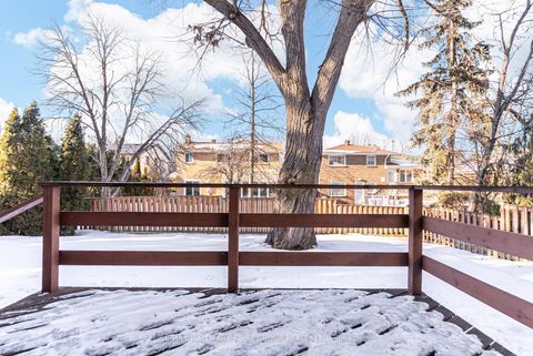 Photo 23 at 48 Ravencliff Crescent, Sullivan, Toronto