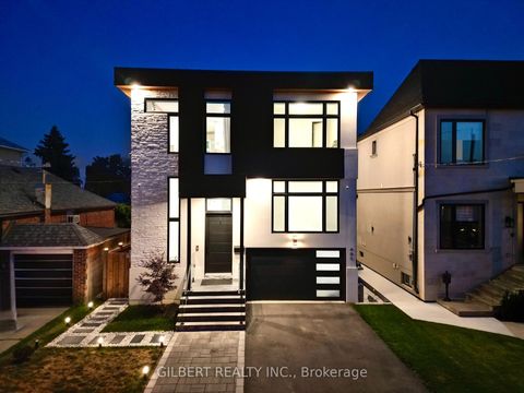 Photo 1 at 485 ridelle Avenue, Belgravia, Toronto
