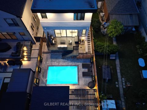 Photo 3 at 485 ridelle Avenue, Belgravia, Toronto