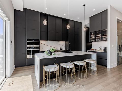 Photo 9 at 485 ridelle Avenue, Belgravia, Toronto